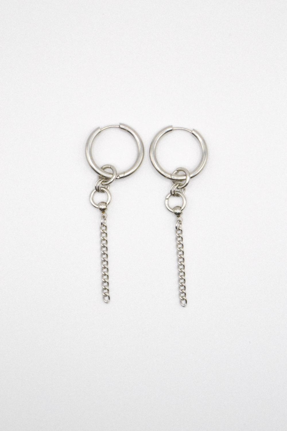 Photo du bijoux :  Boucles d’Oreilles Pendantes en Acier Inoxydable avec Chaînes Argentées #1