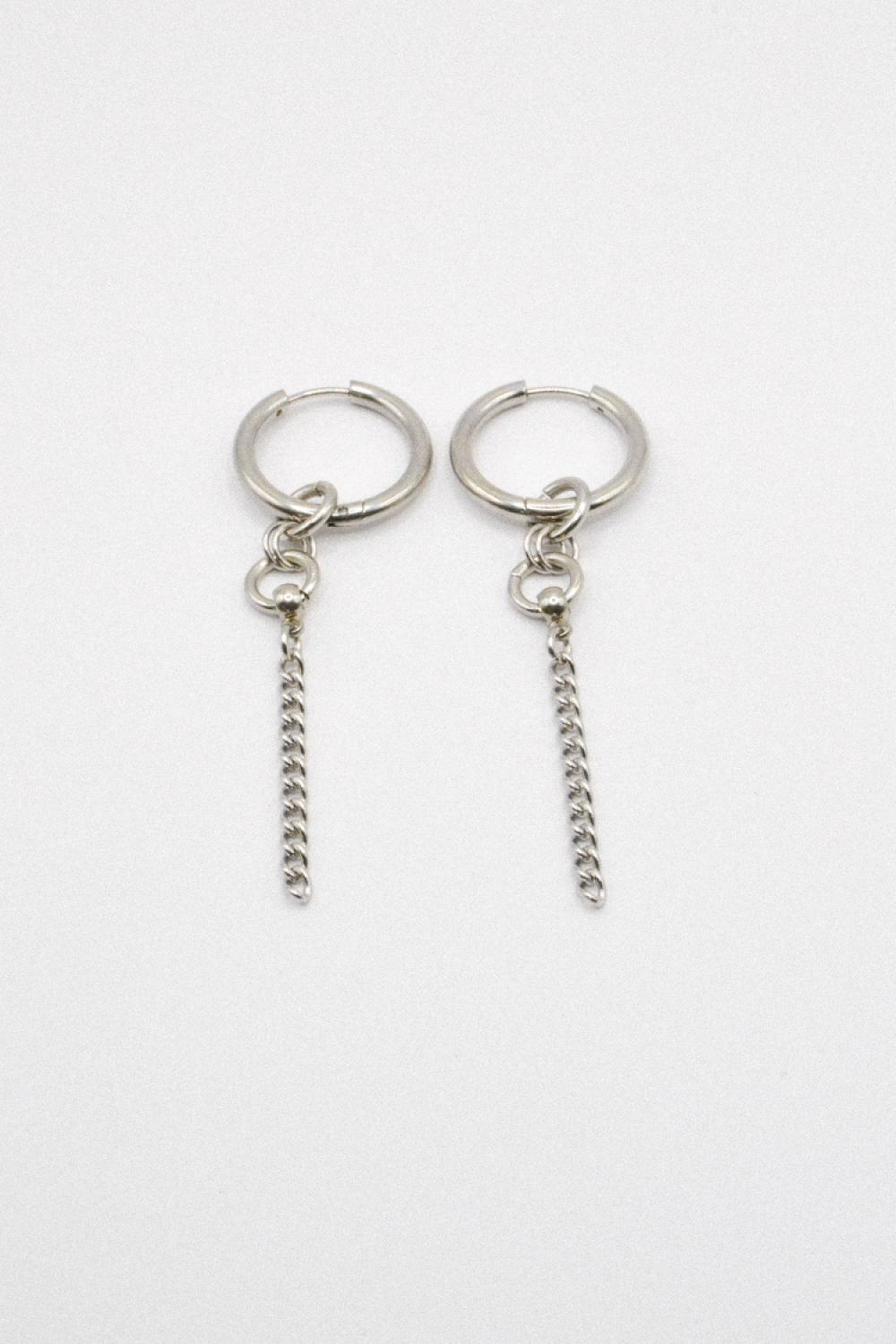 Photo du bijoux :  Boucles d’Oreilles Pendantes en Acier Inoxydable avec Chaînes Argentées #3