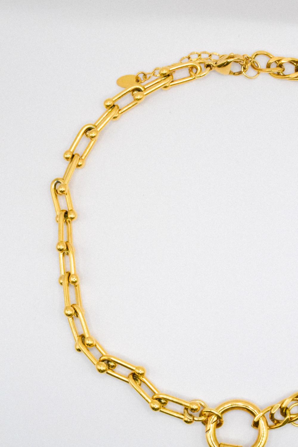 Photo du bijoux :  Collier Papillon Doré en Acier Inoxydable #5