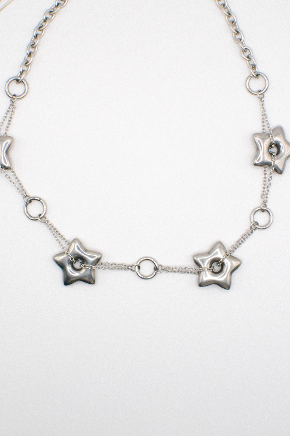 Photo du bijoux :  Collier Ras de Cou Étoiles Argentées #4