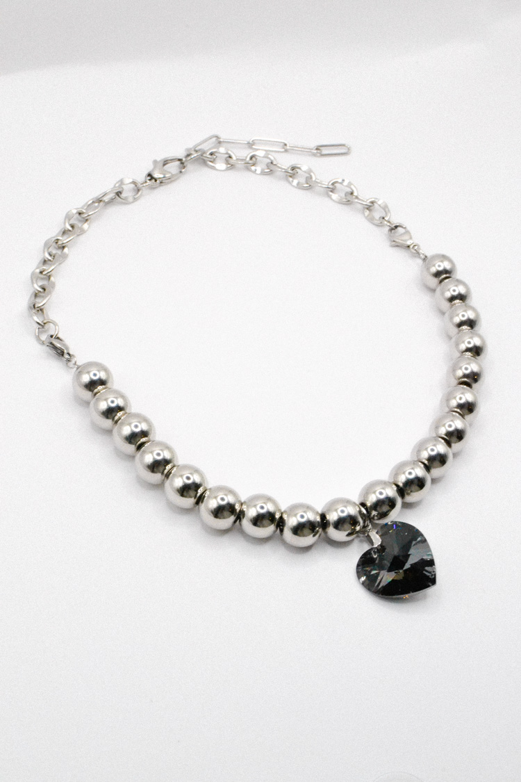 Photo du bijoux :  Collier Perles Acier et Coeur Crystal #1