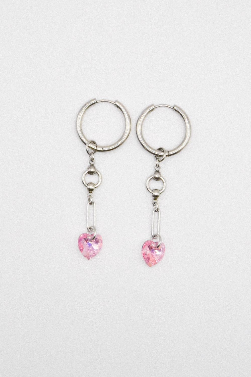 Photo du bijoux :  Boucles d'oreilles "Flirt & Forget" - coeurs crystal roses  #1