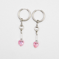 Photo du bijoux :  Boucles d'oreilles "Flirt & Forget" - coeurs crystal roses 