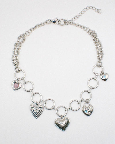 Photo du bijoux :  Collier "Crush Me Not" - acier inoxydable charms coeurs 