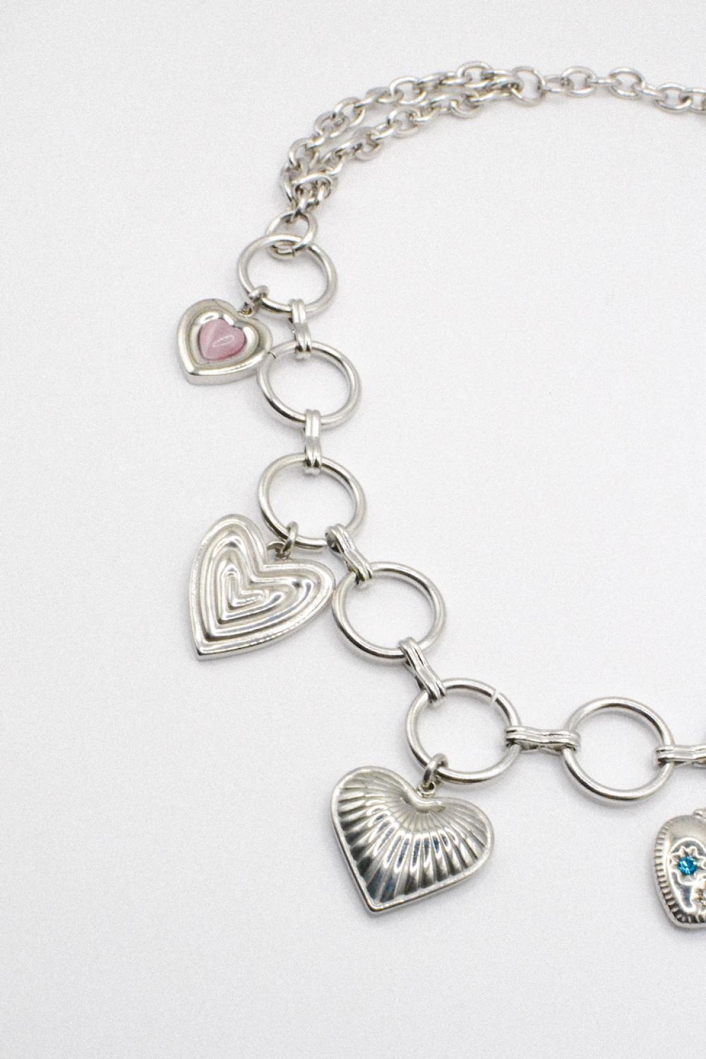 Photo du bijoux :  Collier "Crush Me Not" - acier inoxydable charms coeurs  #2